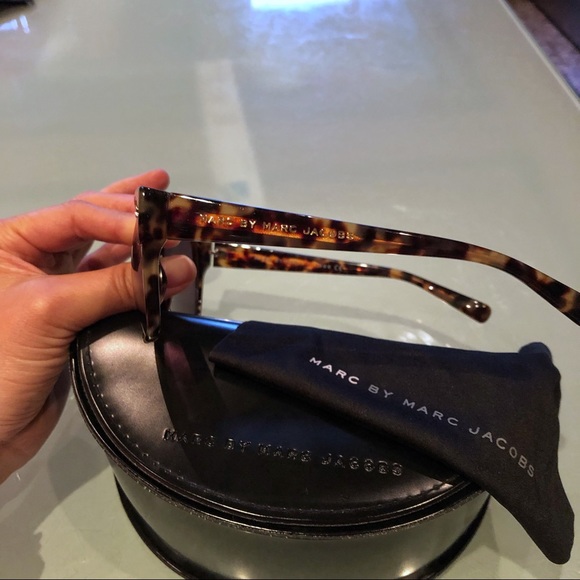 Marc By Marc Jacobs Tortoise Sunglasses - Picture 2 of 4